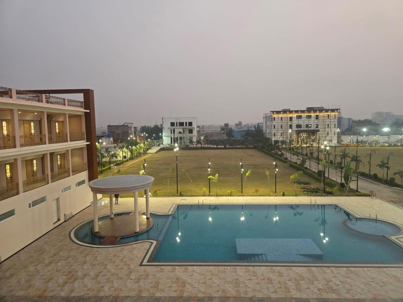 Nirvana Grand Hotel & Resort Gaya Exterior photo